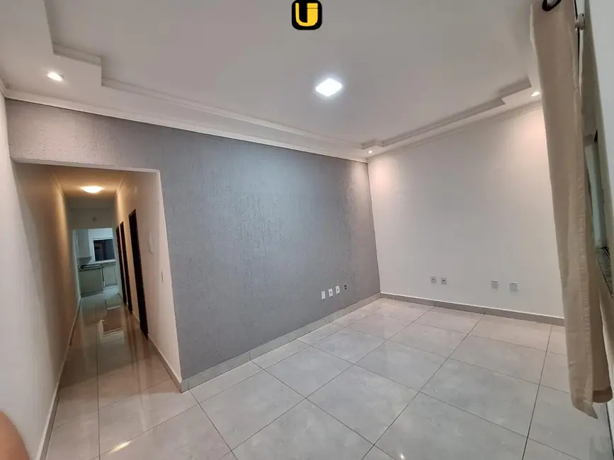 Foto 9 de Casa com 2 quartos à venda, 125m2 em Jardim Europa, Uberlandia - MG