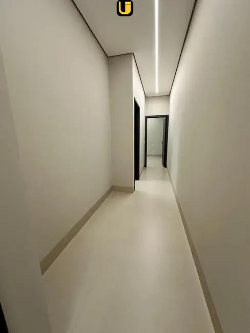 Casa de Condomínio com 3 quartos à venda, 250m2 em Grand Ville, Uberlandia - MG - imagem 9 Foto 9 de Casa de Condomínio com 3 quartos à venda, 250m2 em Grand Ville, Uberlandia - MG