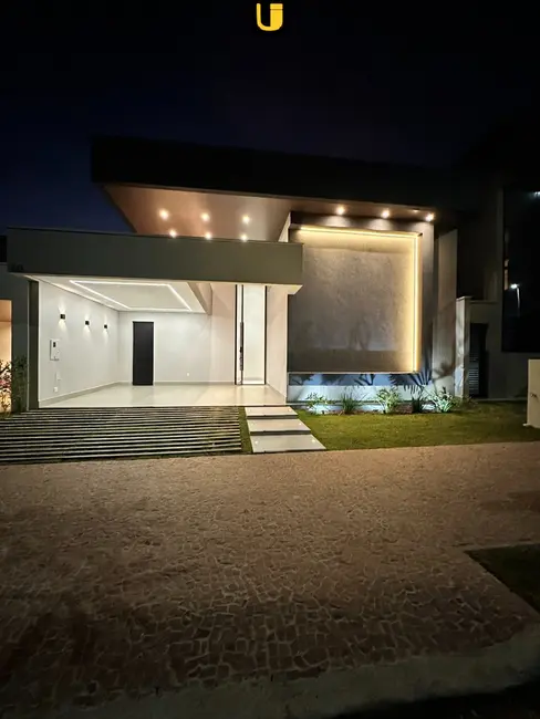 Casa de Condomínio com 3 quartos à venda, 250m2 em Grand Ville, Uberlandia - MG - imagem 3 Foto 3 de Casa de Condomínio com 3 quartos à venda, 250m2 em Grand Ville, Uberlandia - MG