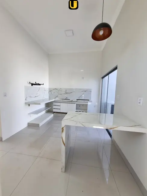 Foto 1 de Casa com 1 quarto à venda, 250m2 em Bosque dos Buritis, Uberlandia - MG