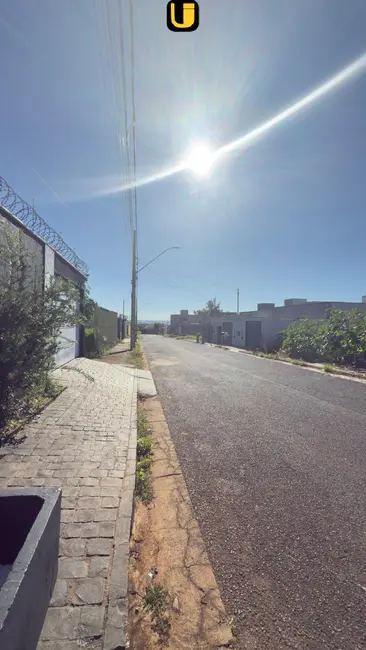 Casa com 2 quartos à venda, 120m2 em Jardim Ipanema, Uberlandia - MG - imagem 6 Foto 6 de Casa com 2 quartos à venda, 120m2 em Jardim Ipanema, Uberlandia - MG