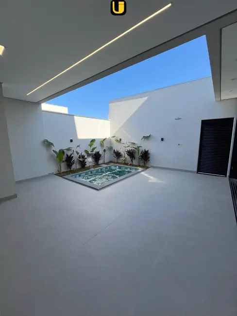 Casa de Condomínio com 3 quartos à venda, 250m2 em Grand Ville, Uberlandia - MG - imagem 5 Foto 5 de Casa de Condomínio com 3 quartos à venda, 250m2 em Grand Ville, Uberlandia - MG