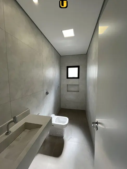 Casa de Condomínio com 3 quartos à venda, 250m2 em Grand Ville, Uberlandia - MG - imagem 6 Foto 6 de Casa de Condomínio com 3 quartos à venda, 250m2 em Grand Ville, Uberlandia - MG