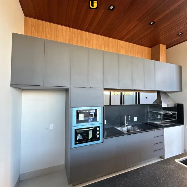 Foto 1 de Casa de Condomínio com 4 quartos à venda, 200m2 em Jardim Sul, Uberlandia - MG