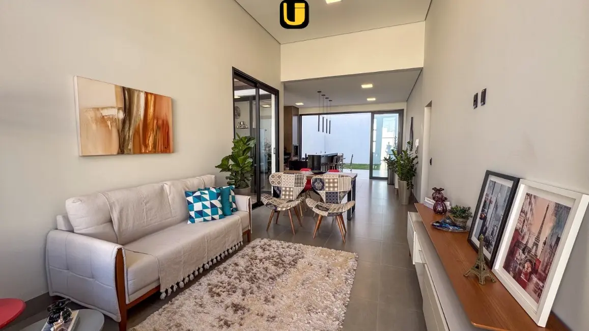 Foto 4 de Casa com 3 quartos à venda, 263m2 em Novo Mundo, Uberlandia - MG