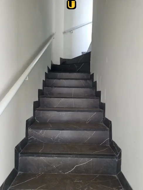 Foto 4 de Casa com 3 quartos à venda, 120m2 em Novo Mundo, Uberlandia - MG