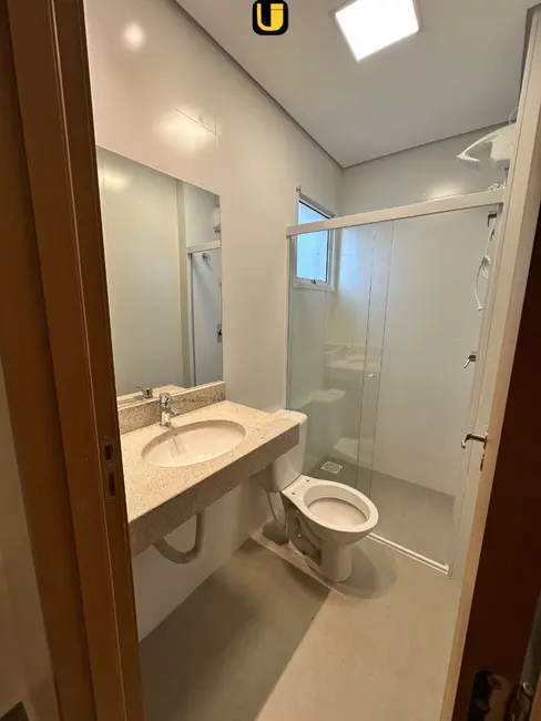 Casa de Condomínio com 3 quartos à venda, 160m2 em Granja Marileusa, Uberlandia - MG - imagem 6 Foto 6 de Casa de Condomínio com 3 quartos à venda, 160m2 em Granja Marileusa, Uberlandia - MG