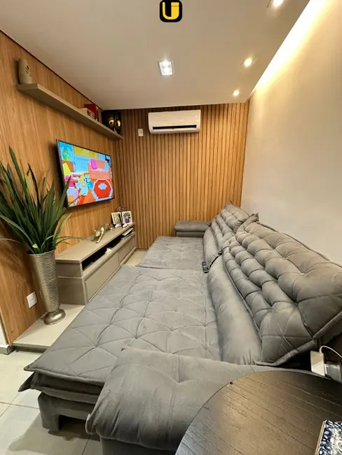 Foto 1 de Casa de Condomínio com 3 quartos à venda, 200m2 em Granja Marileusa, Uberlandia - MG