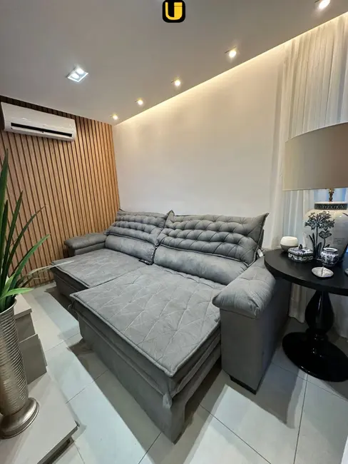 Foto 2 de Casa de Condomínio com 3 quartos à venda, 200m2 em Granja Marileusa, Uberlandia - MG