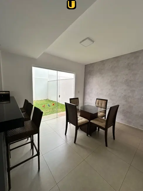 Foto 9 de Casa de Condomínio com 3 quartos à venda, 160m2 em Granja Marileusa, Uberlandia - MG