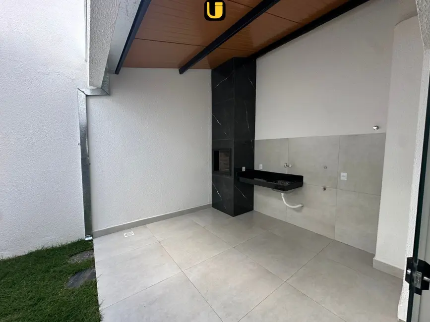 Foto 3 de Casa com 2 quartos à venda, 125m2 em Uberlandia - MG