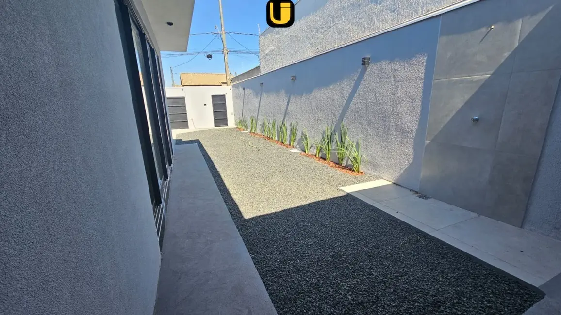 Foto 6 de Casa com 2 quartos à venda, 250m2 em Uberlandia - MG