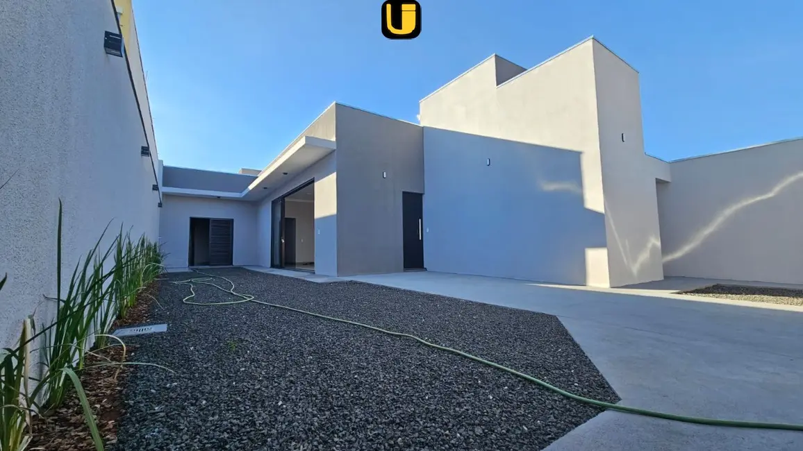 Foto 5 de Casa com 2 quartos à venda, 250m2 em Uberlandia - MG