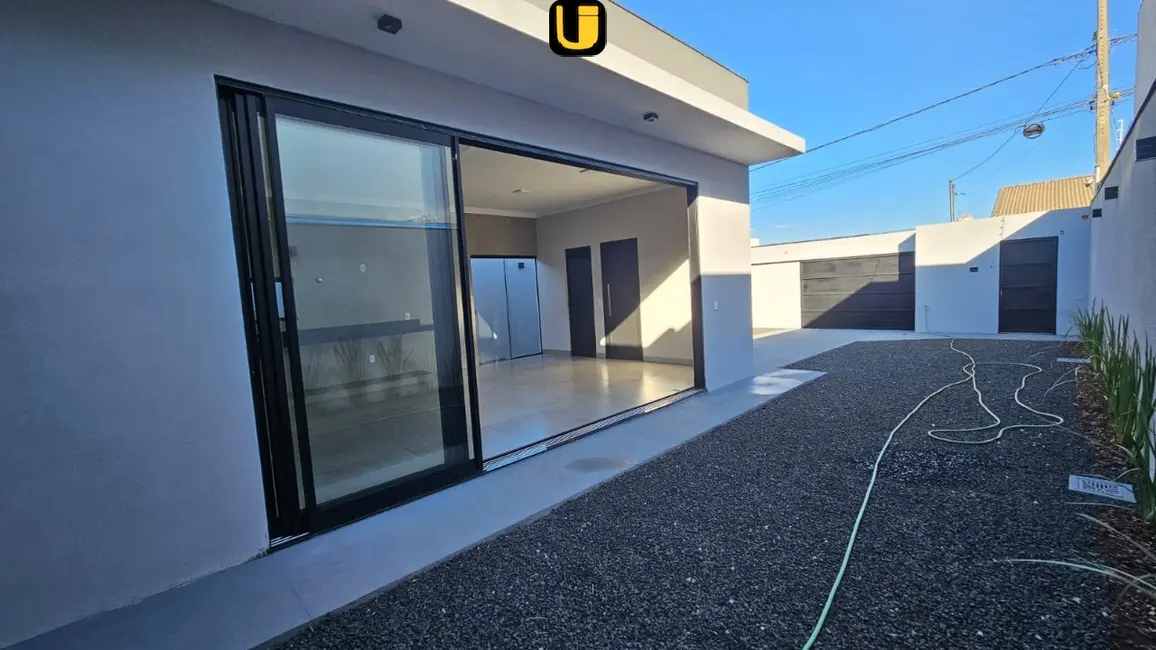 Foto 4 de Casa com 2 quartos à venda, 250m2 em Uberlandia - MG