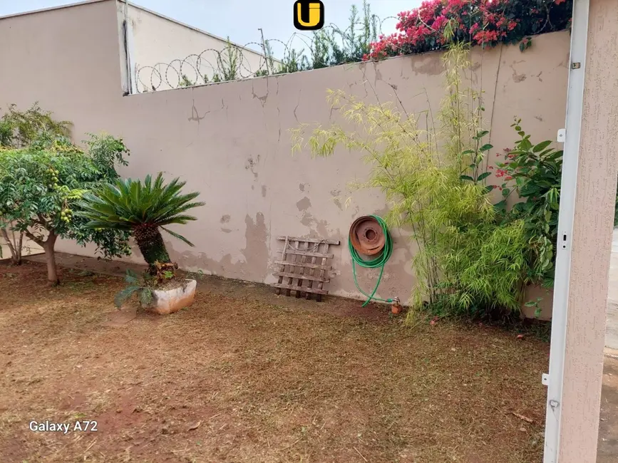 Foto 8 de Casa com 3 quartos à venda, 270m2 em Jardim Botânico, Uberlandia - MG