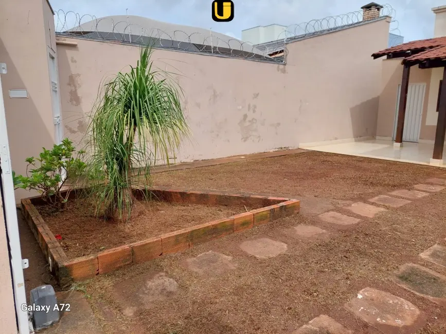 Foto 5 de Casa com 3 quartos à venda, 270m2 em Jardim Botânico, Uberlandia - MG