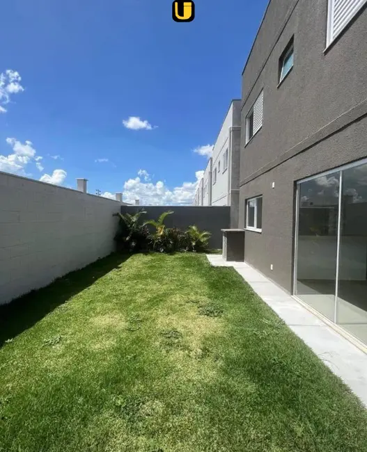 Foto 6 de Casa de Condomínio com 3 quartos à venda, 160m2 em Granja Marileusa, Uberlandia - MG