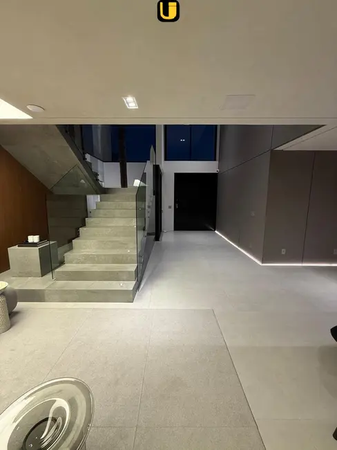 Foto 9 de Casa de Condomínio com 5 quartos à venda, 511m2 em Jardim Sul, Uberlandia - MG