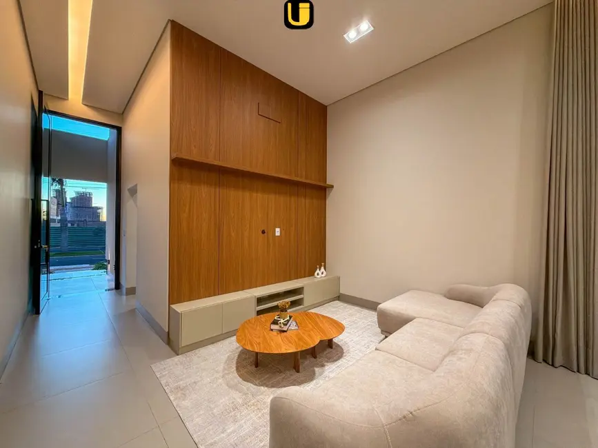 Foto 2 de Casa de Condomínio com 4 quartos à venda, 200m2 em Jardim Sul, Uberlandia - MG