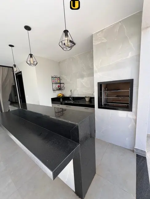 Foto 6 de Casa de Condomínio com 4 quartos à venda, 360m2 em Laranjeiras, Uberlandia - MG