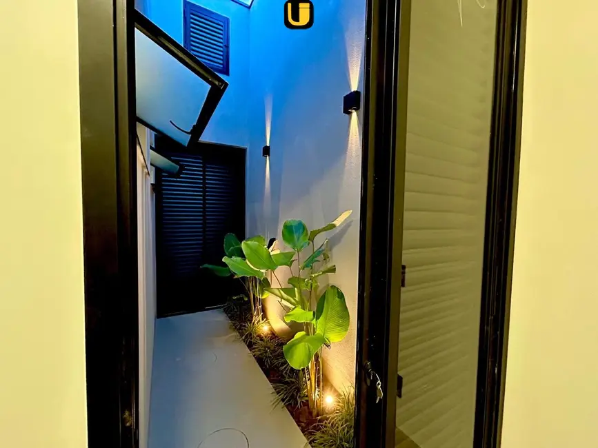 Foto 7 de Casa com 3 quartos à venda, 286m2 em Uberlandia - MG