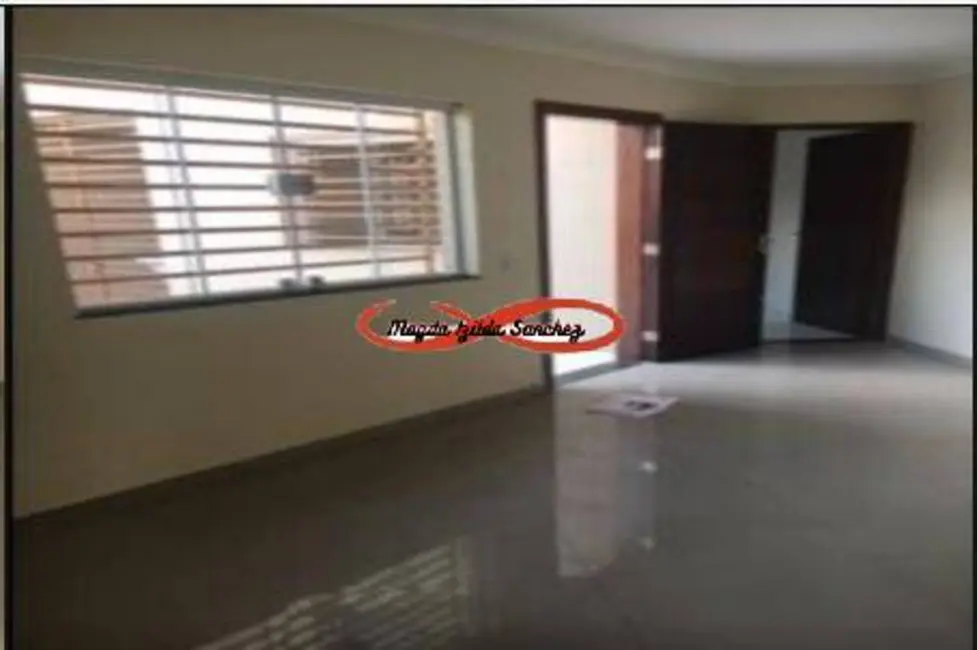 Casa com 3 quartos à venda, 100m2 em Vila Carmosina, São Paulo - SP - imagem 3 Foto 3 de Casa com 3 quartos à venda, 100m2 em Vila Carmosina, São Paulo - SP