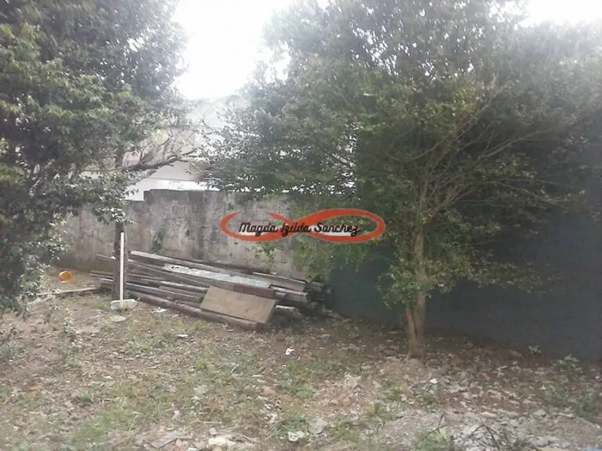Foto 3 de Terreno / Lote à venda, 240m2 em Vila Santa Teresinha, São Paulo - SP