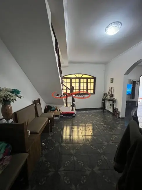 Foto 3 de Casa com 3 quartos à venda, 213m2 em São Paulo - SP