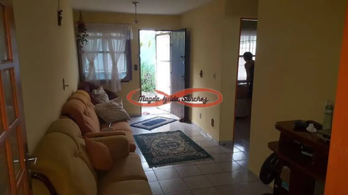 Foto 3 de Casa com 3 quartos à venda, 144m2 em Itanhaem - SP