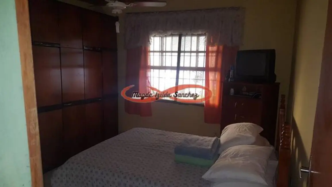 Foto 9 de Casa com 3 quartos à venda, 144m2 em Itanhaem - SP