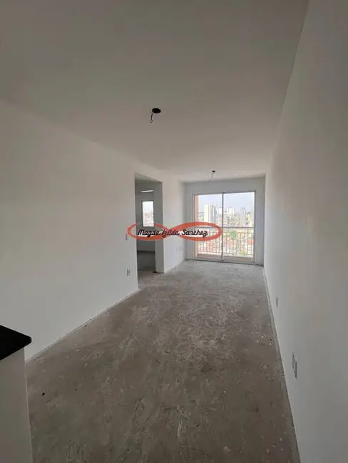 Apartamento com 2 quartos à venda, 47m2 em Vila Carmosina, São Paulo - SP - imagem 1 Foto 1 de Apartamento com 2 quartos à venda, 47m2 em Vila Carmosina, São Paulo - SP