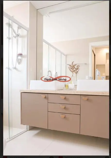 Foto 9 de Apartamento com 3 quartos para alugar, 240m2 em Vila Gomes Cardim, São Paulo - SP