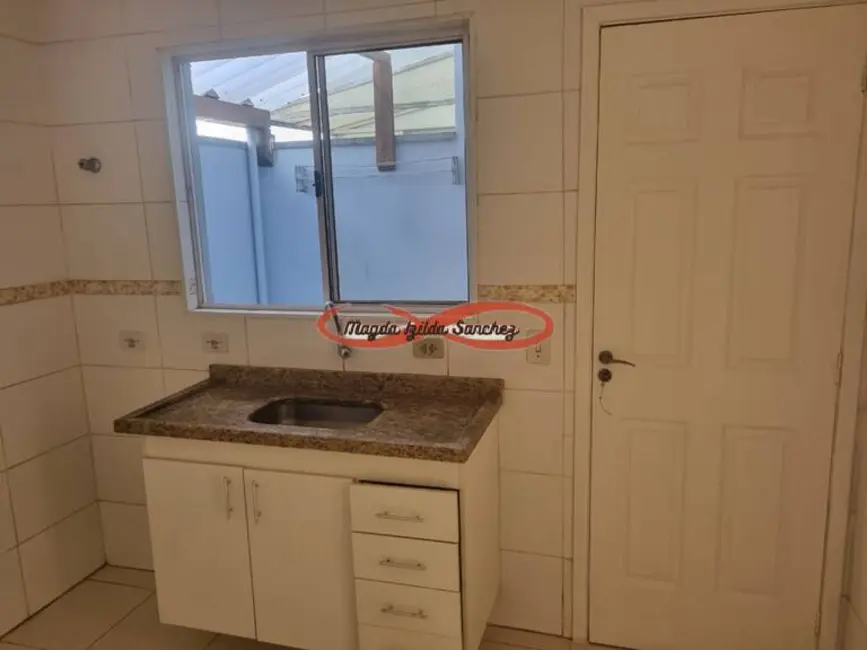 Sobrado com 2 quartos à venda, 57m2 em Itaquera, São Paulo - SP - imagem 6 Foto 6 de Sobrado com 2 quartos à venda, 57m2 em Itaquera, São Paulo - SP