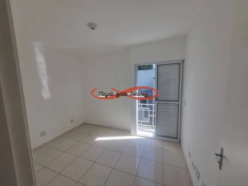 Sobrado com 2 quartos à venda, 57m2 em Itaquera, São Paulo - SP - imagem 8 Foto 8 de Sobrado com 2 quartos à venda, 57m2 em Itaquera, São Paulo - SP