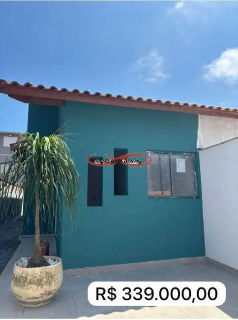 Foto 1 de Casa com 2 quartos à venda, 60m2 em Itanhaem - SP