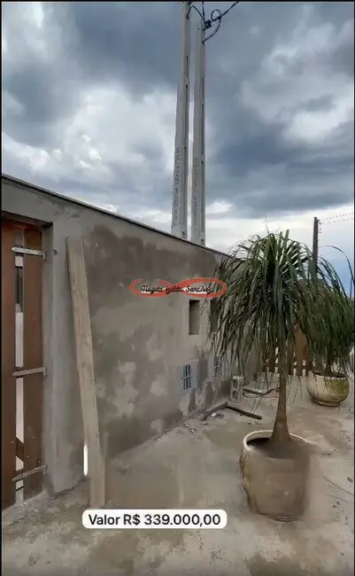 Foto 9 de Casa com 2 quartos à venda, 60m2 em Itanhaem - SP