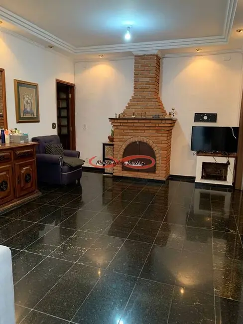 Foto 1 de Casa com 3 quartos à venda, 247m2 em Vila Talarico, São Paulo - SP