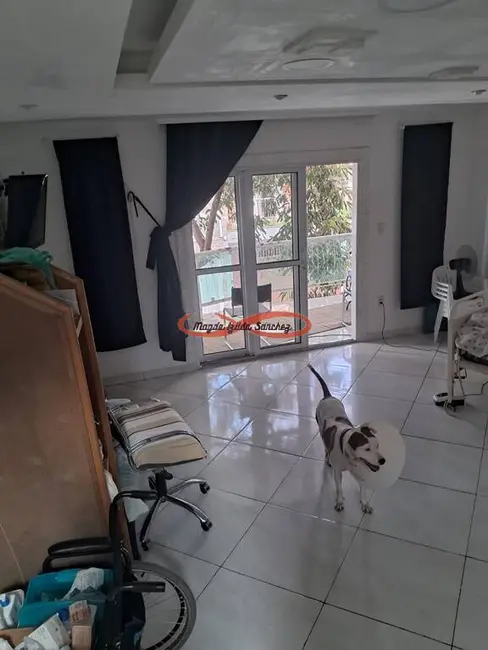 Foto 3 de Casa com 3 quartos para alugar, 105m2 em Parque Savoy City, São Paulo - SP