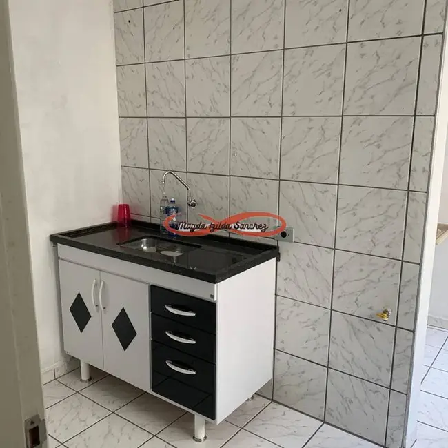 Apartamento com 2 quartos à venda, 47m2 em Guaianazes, São Paulo - SP - imagem 3 Foto 3 de Apartamento com 2 quartos à venda, 47m2 em Guaianazes, São Paulo - SP