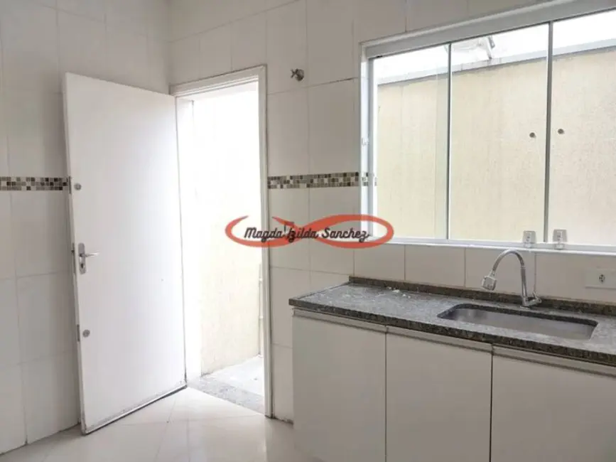 Foto 8 de Casa com 2 quartos para alugar, 57m2 em Vila Matilde, São Paulo - SP