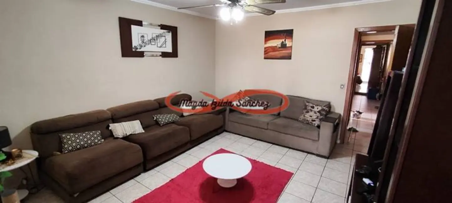 Foto 3 de Casa com 4 quartos à venda, 140m2 em São Paulo - SP