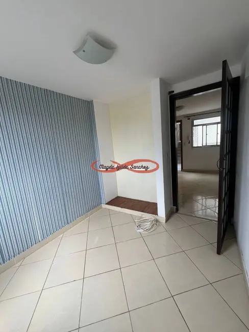 Foto 1 de Apartamento com 2 quartos para alugar, 45m2 em Conjunto Habitacional Padre Manoel de Paiva, São Paulo - SP