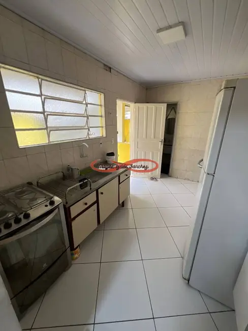 Foto 3 de Casa com 3 quartos à venda, 120m2 em Jardim Indaiá, Poa - SP