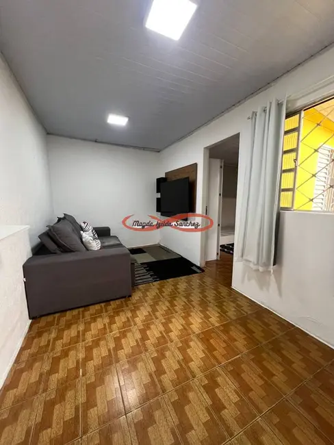 Foto 2 de Casa com 3 quartos à venda, 120m2 em Jardim Indaiá, Poa - SP