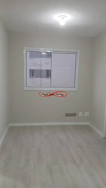 Foto 5 de Apartamento com 2 quartos à venda, 34m2 em Guaianazes, São Paulo - SP