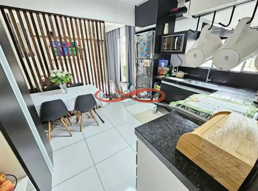 Casa com 3 quartos à venda, 66m2 em Jardim São João (Guaianazes), São Paulo - SP - imagem 6 Foto 6 de Casa com 3 quartos à venda, 66m2 em Jardim São João (Guaianazes), São Paulo - SP