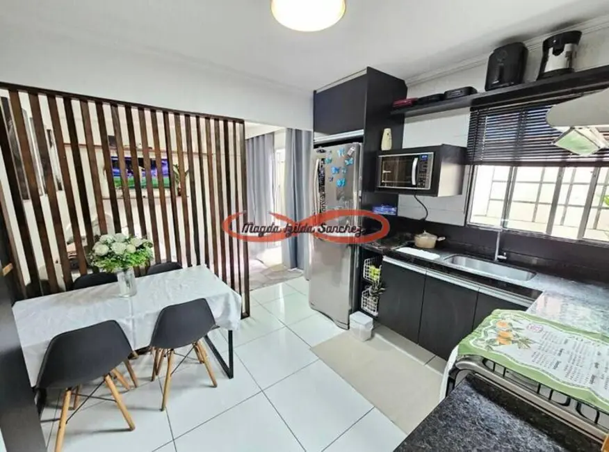 Casa com 3 quartos à venda, 66m2 em Jardim São João (Guaianazes), São Paulo - SP - imagem 7 Foto 7 de Casa com 3 quartos à venda, 66m2 em Jardim São João (Guaianazes), São Paulo - SP