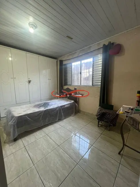 Casa com 3 quartos à venda, 80m2 em Vila Nhocune, São Paulo - SP - imagem 9 Foto 9 de Casa com 3 quartos à venda, 80m2 em Vila Nhocune, São Paulo - SP
