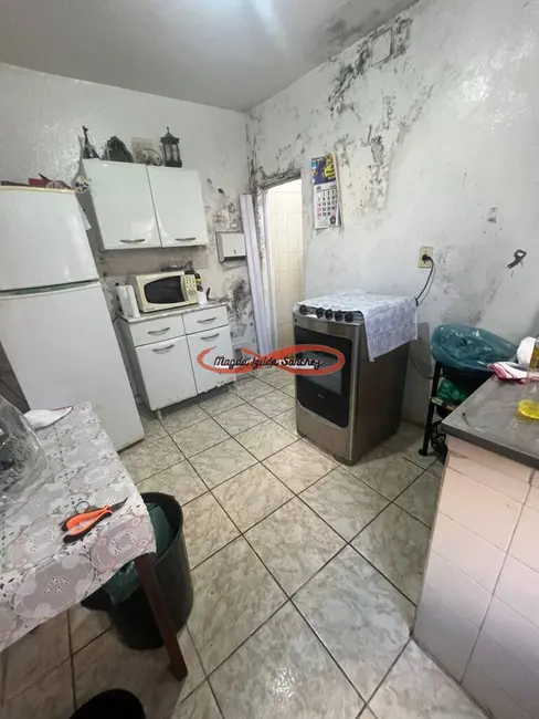 Casa com 3 quartos à venda, 80m2 em Vila Nhocune, São Paulo - SP - imagem 6 Foto 6 de Casa com 3 quartos à venda, 80m2 em Vila Nhocune, São Paulo - SP