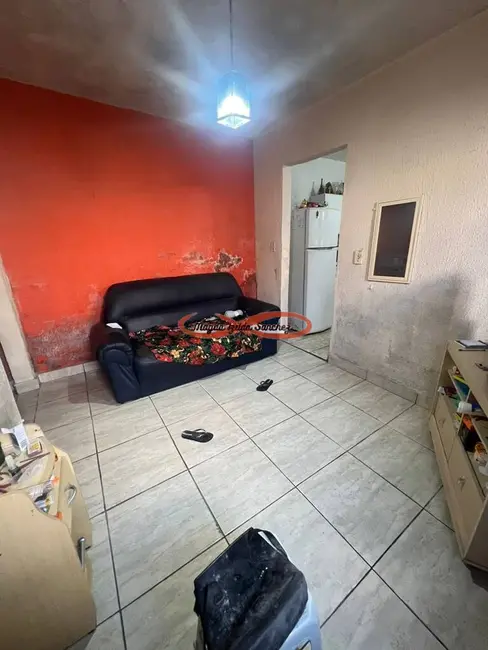 Casa com 3 quartos à venda, 80m2 em Vila Nhocune, São Paulo - SP - imagem 2 Foto 2 de Casa com 3 quartos à venda, 80m2 em Vila Nhocune, São Paulo - SP